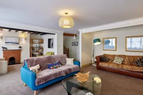 Worthington House - Image 3