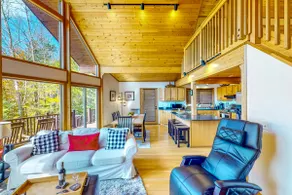 Hot Tub, Lake Views! All-Season Hinsdale Haven - Image 5