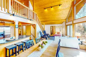 Hot Tub, Lake Views! All-Season Hinsdale Haven - Image 4