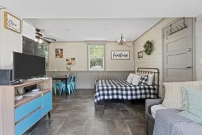 Chic Bungalow - Waco, TX - Image 2