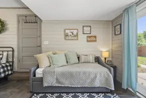 Chic Bungalow - Waco, TX - Image 5