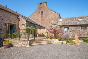 Tan Apartment - Shap - Great for Walkers - Image 2