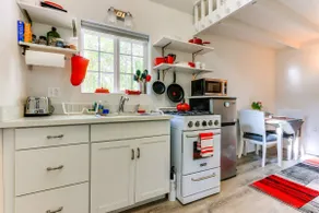 Charming Alaska Vacation Rental w/ Gas Grill! - Image 3