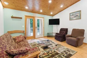 Serene Yellville Retreat w/ Hot Tub on 85 Acres - Image 5