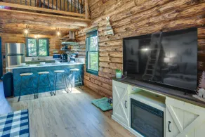 Fairhaven Harbor-front Gem - Steps From the Water! - Image 5