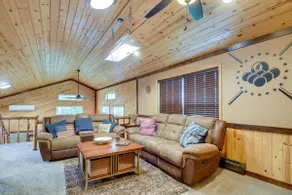 Private Dock: Lakefront Family Home in Outing - Image 5
