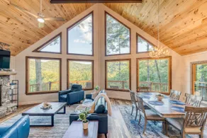 4BR Pineview | Hot Tub & Scenic Views | Arcade - Image 4