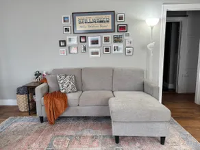 Comfortable & Spacious Home Near OSU - Image 2