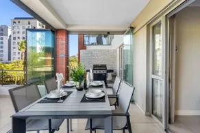 Mayfair Luxury 212 - Image 5
