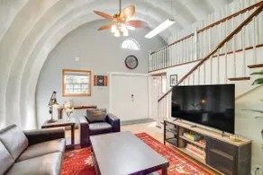 Wraparound Deck: Unique Bay St Louis Home on Canal - Image 4