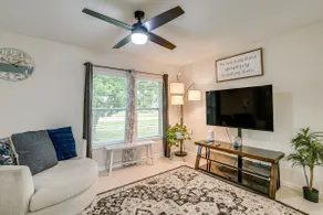 Port Charlotte Home w/ Sunroom, Grill & Fire Pit! - Image 4