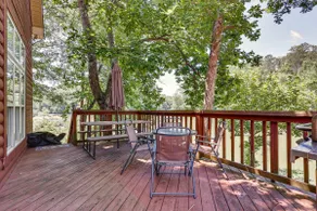 Double Springs Cabin Stay w/ Deck + Shared Dock! - Image 2