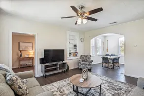 Blue Cove Retreat-Sleeps 6 w/Pvt Pool, Near Marina - Image 4