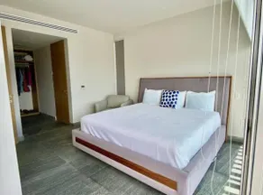 Rooftop pool- family apartment- ocean view -close - Image 3