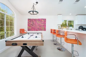 Pool table, air hockey, games, fire pit, BBQ - Image 4