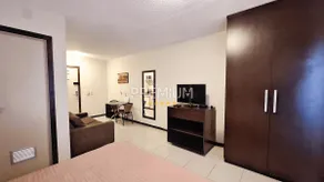 Amazing studio, internet, TV and air-conditioning - Image 4