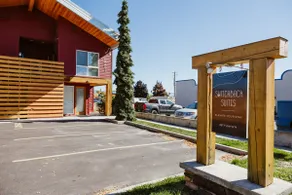 Mt. Stimson Suite | Work-From-Anywhere-Ready - Image 2
