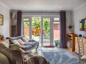 Chestnut House - Image 2