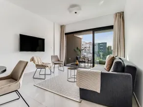 Sanders Premier - Cozy 2 bdr. apt. with balcony - Image 2