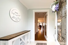 Panoramic Ocean View Cottage in Upper Island Cove - Image 4