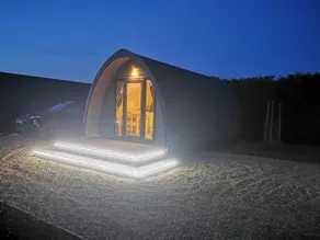 Side Entry Pod 4 (no pets allowed) - Image 5