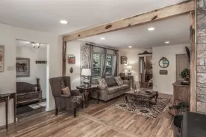 Sugar Butter Chalet - Image 2