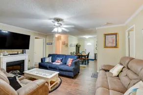 Lakefront Fair Play Vacation Rental, Pets Welcome! - Image 5