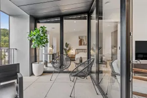 Stylish 2BR Apt w/ Balcony & Historic Views - Image 3