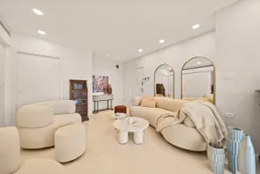 King David Residence Luxury 4 BD/Pool/Gym/Parking - Image 4