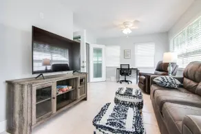 Pet-Friendly Retreat | Sunroom & Fenced Yard - Image 3