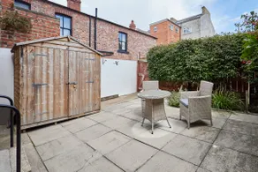 Host & Stay - Pearl Street - Image 4