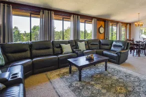 Westport Retreat w/ Pool Table: Walk to State Park - Image 5