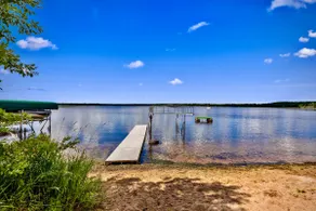 Lakeside Haven at Upper Hay Lake - Image 4