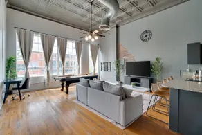Modern Loft w/ Pool Table| Parking| Sleeps 8| DT - Image 3
