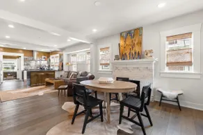 SoHo Serenity - Amazing Home with Private Pool & Hot Tub, SoHo District - Image 2