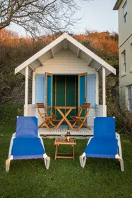Promenade Apartment with own Beach Hut - Image 4