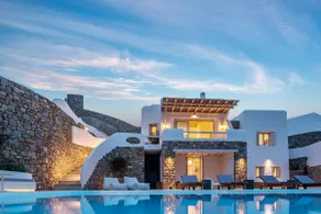 Luxury villa with stunning views above Kalo Livadi - Image 3
