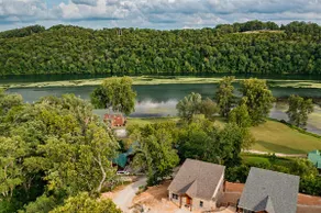 Lakeside Cabin with Hot Tub & Game Room - Image 4