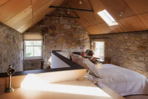 Maybell Cottage, Your Luxury Seaside Pad - Image 5