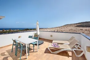 Ferienwohnung Bahía Vista mit Meerblick, WLAN & Terrassen - Image 2