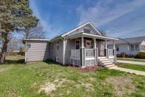 The Carlinville Cottage - Image 3