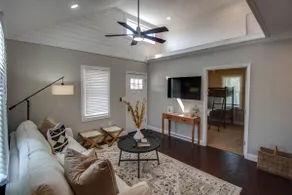 The Carlinville Cottage - Image 4
