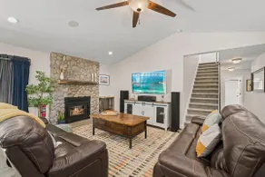 Tahoe Getaway | King Suites & Hot Tub | Near Trail - Image 2