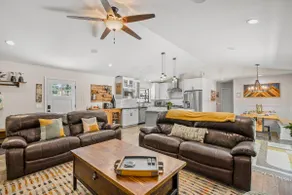 Tahoe Getaway | King Suites & Hot Tub | Near Trail - Image 5