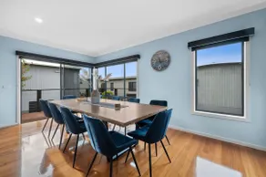 Cowrie Central Townhouse - Image 4