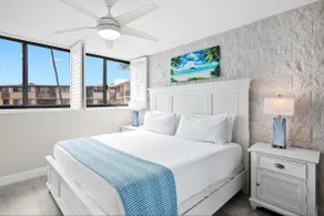 Kanai a Nalu 314 - Modern, Renovated, Oceanfront! - Image 4