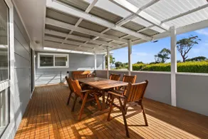 Sunseeker on Tambo - 4BR Waterfront Retreat - Image 5
