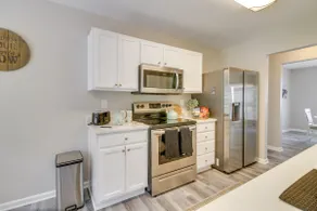Cozy North Carolina Abode - Minutes from Downtown! - Image 2