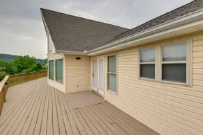 Gordonsville Retreat: Deck w/ Spectacular Views! - Image 3