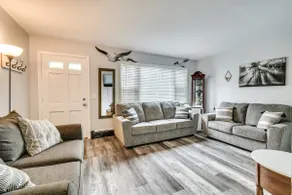4 Mi to Dtwn Rochester: Charming Apt w/ Patio! - Image 4